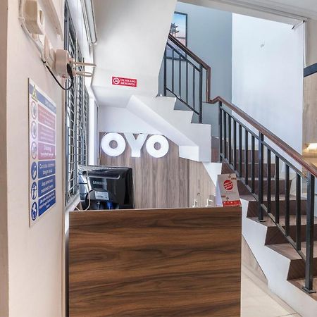 Oyo Life 3246 Walnut Inn G-10 Telukjambe Eksteriør billede